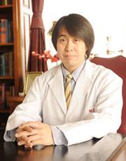 武藤治人医師の写真